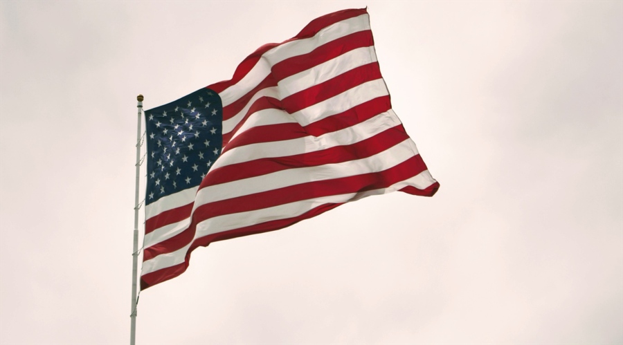 高盛:下半年工业科技展望 推荐“防御 + AI”杠铃策略(附股票清单)